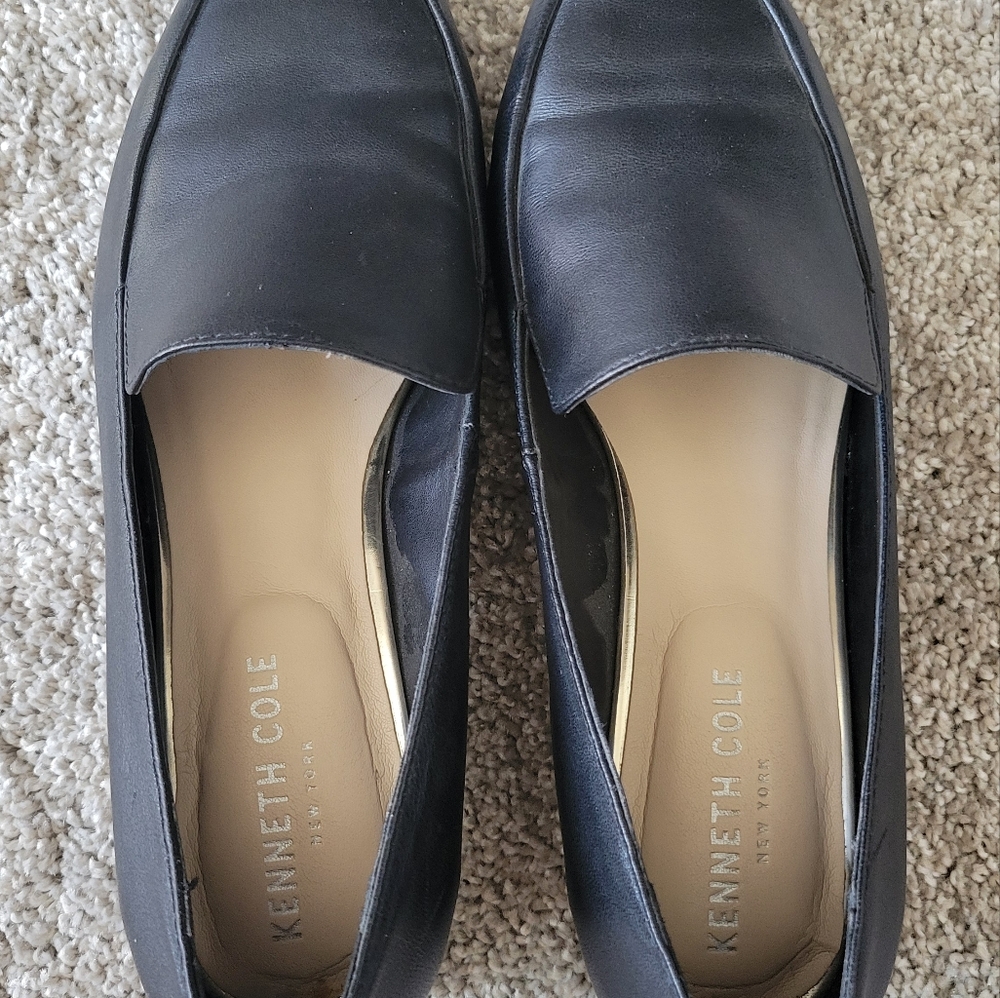 Kenneth Cole Carolee Black Leather Loafers Size 6